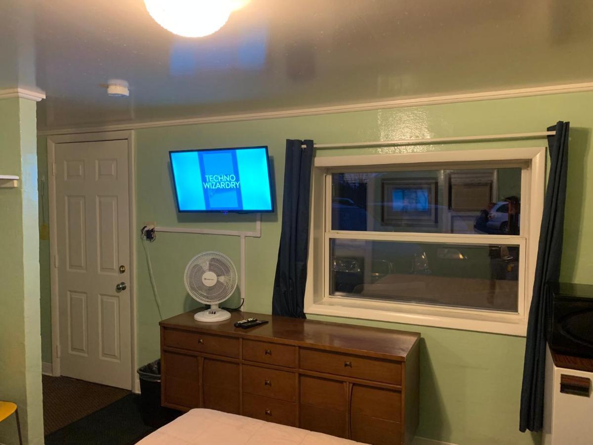 Howard City Tour Inn Motel المظهر الخارجي الصورة