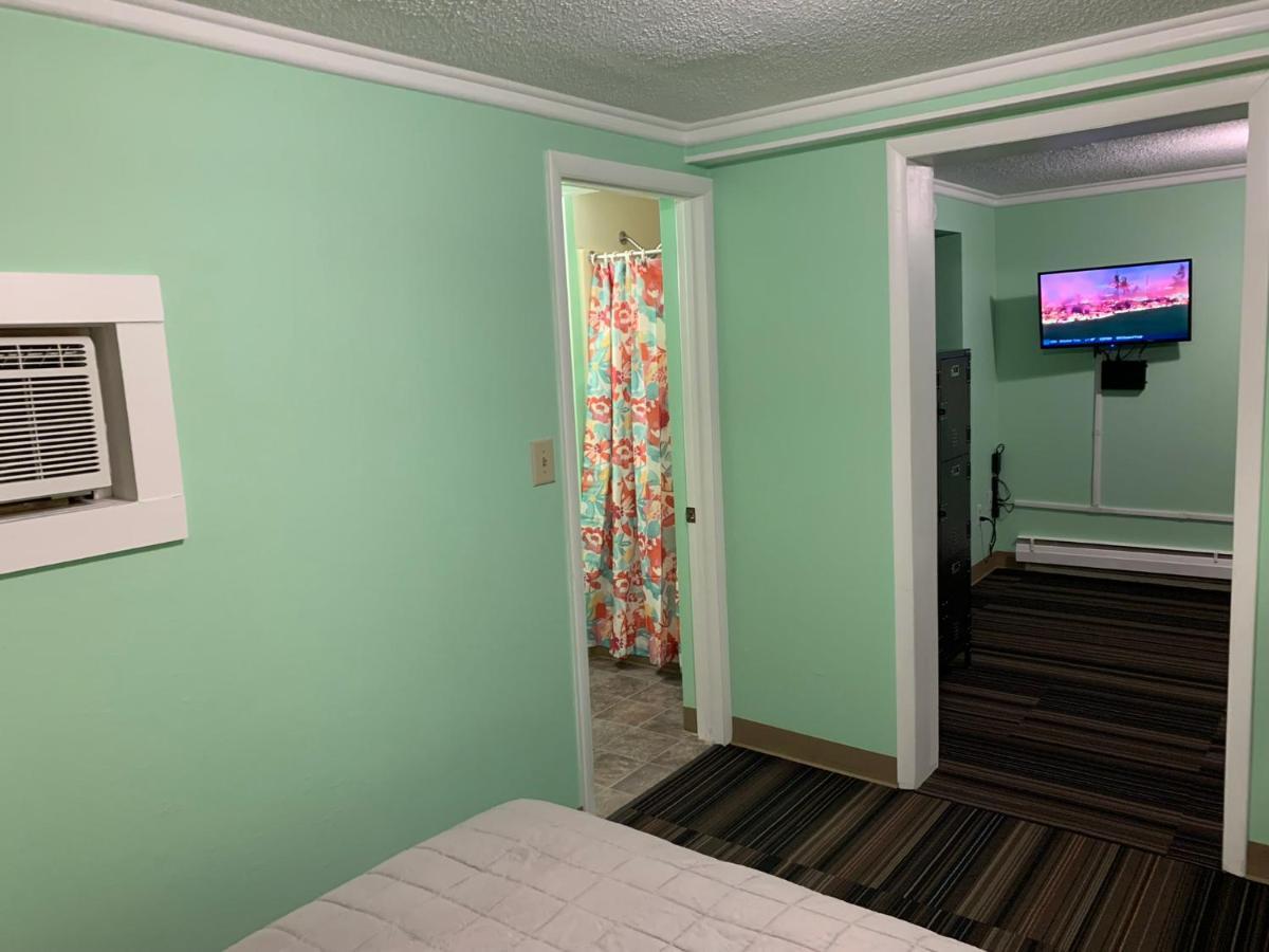 Howard City Tour Inn Motel المظهر الخارجي الصورة