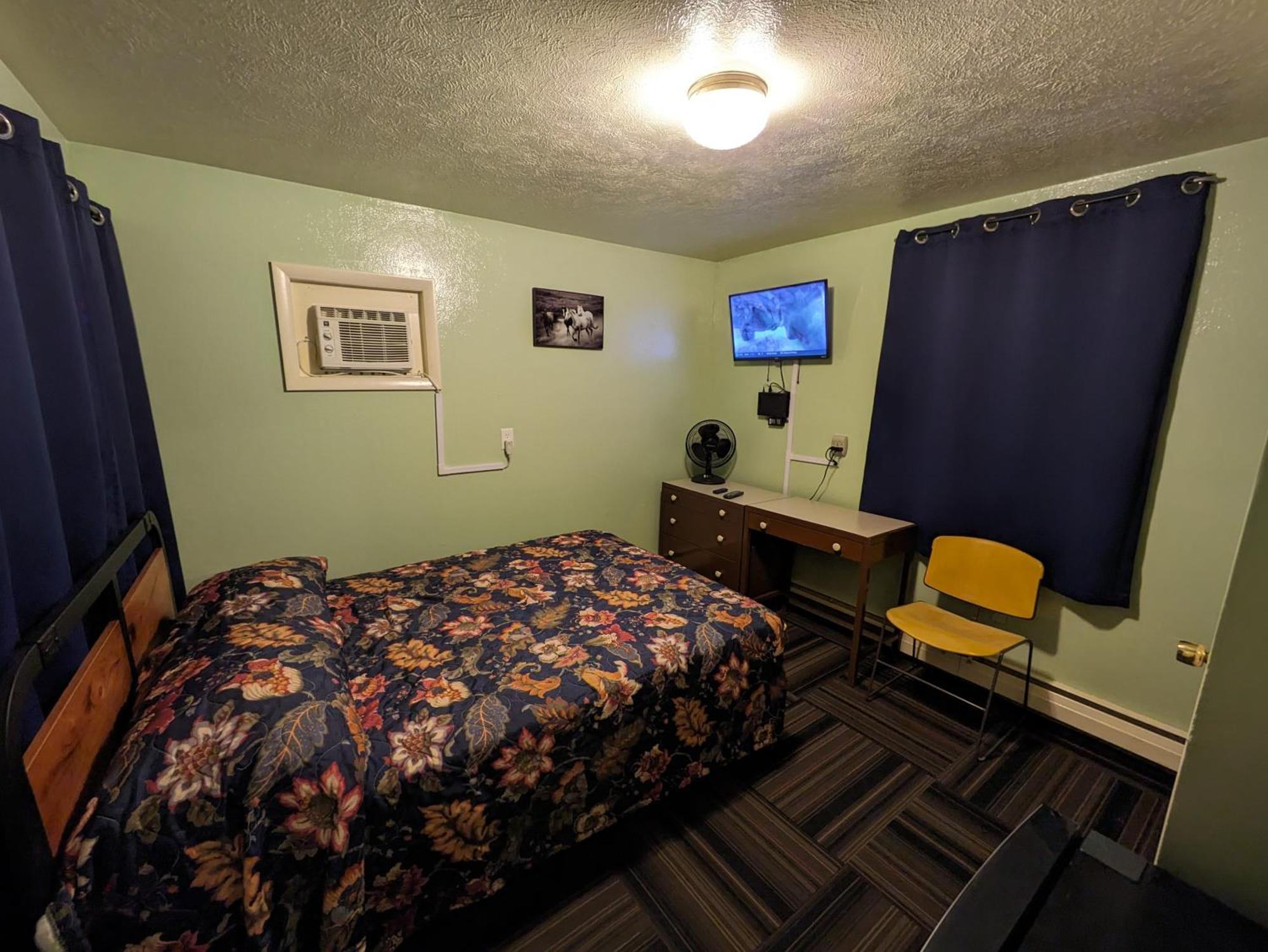 Howard City Tour Inn Motel المظهر الخارجي الصورة