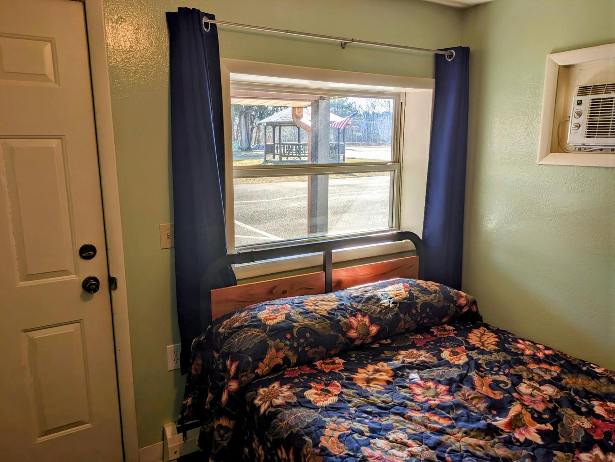 Howard City Tour Inn Motel المظهر الخارجي الصورة